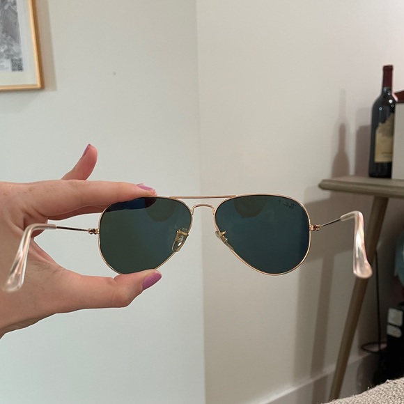 Ray-Ban Aviator Classic Sunglasses POLARIZED - Picture 2 of 9